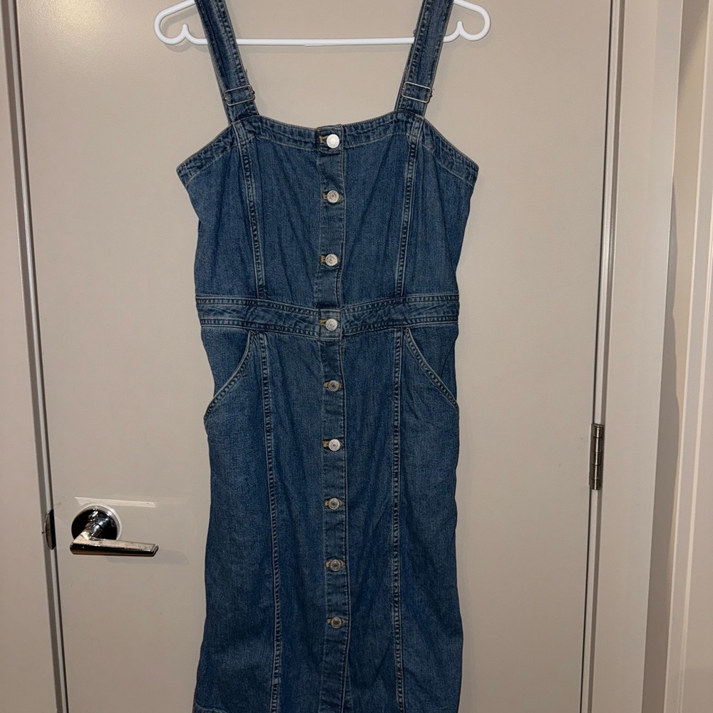 Levi's Denim Buttoned Sleeveless Sundress